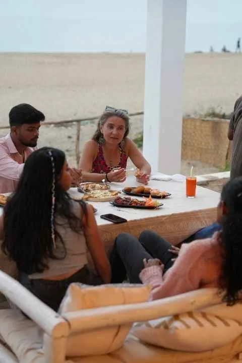 Relaxing Cafe Space at SW Beach in Gokarna