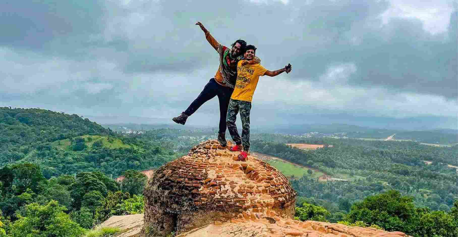 Watchtowers of Manjarabad Fort