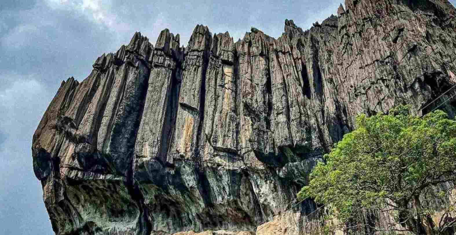 trekking at Yana caves