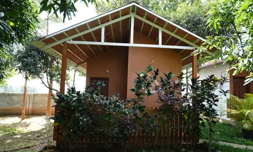 Outside View of the Couple Huts at Suggee Resort